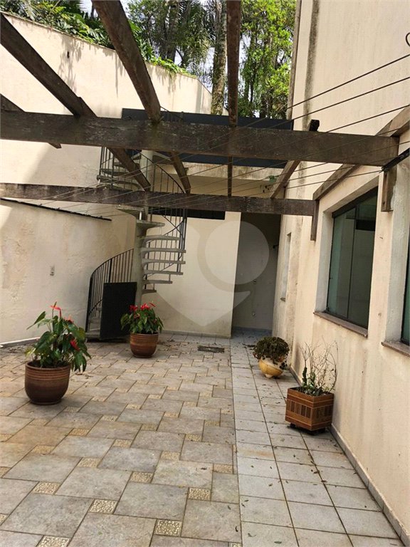 Casa à venda com 5 suítes no condomínio Alpes da Cantareira, Mairiporã - SP