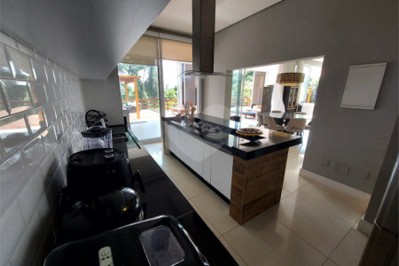 Casa à venda ou para alugar com 4 suítes no condomínio Jardim Primavera, Louveira - SP