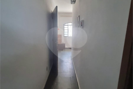 Casa à venda com 3 quartos, sendo 1 suíte, no Centro, Vinhedo, SP