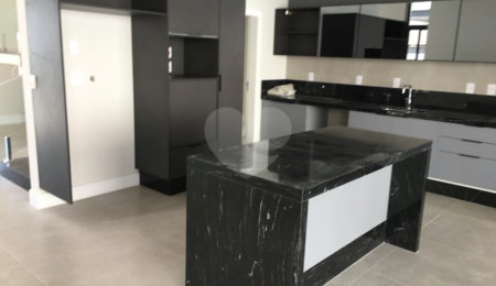 Casa à venda com 4 suítes no condomínio Alphaville Nova Esplanada 3, Votorantim - SP