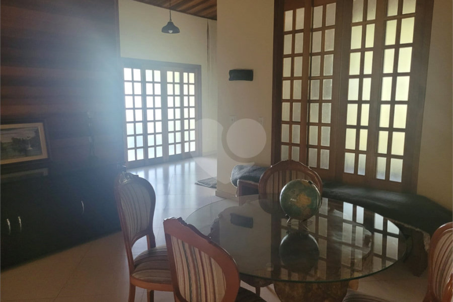 Sítio à venda com 6 quartos, sendo 3 suítes, em Serra da Cantareira, Mairiporã, SP