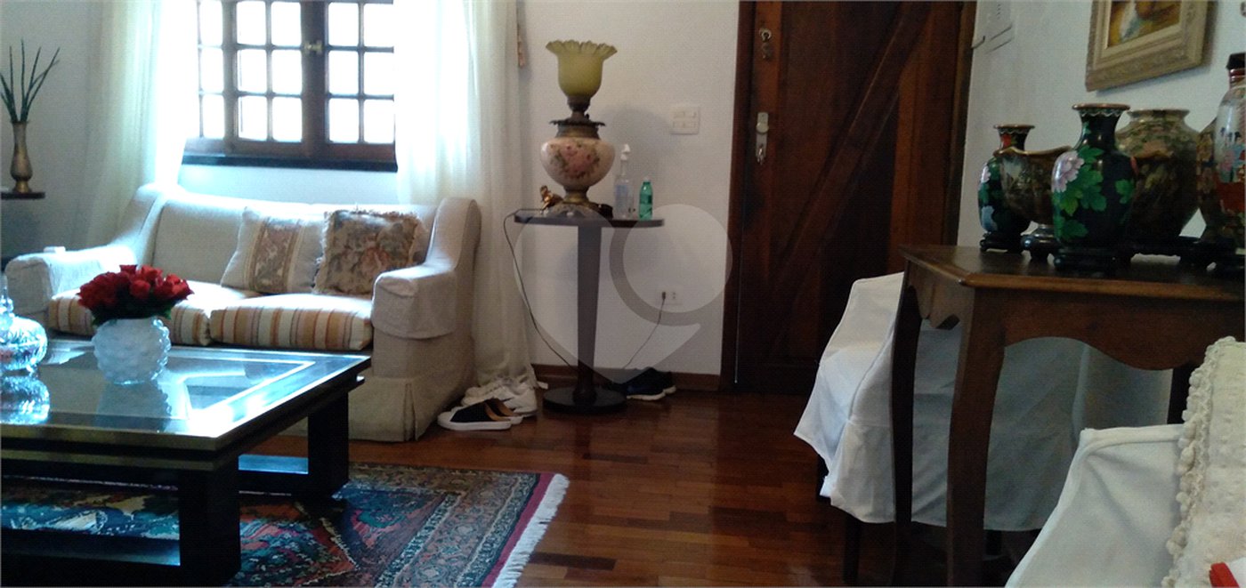 Sobrado à venda com 3 quartos, sendo 1 suíte, em Santana, São Paulo, SP
