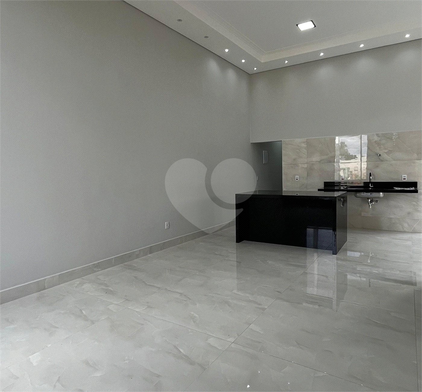 Casa à venda com 3 quartos, sendo 1 suíte,  no condomínio Reserva Ipanema, Sorocaba - SP