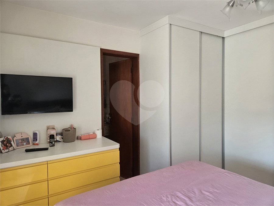 Sobrado à venda com 3 quartos, sendo 2 suítes, em Cupecê, São Paulo, SP