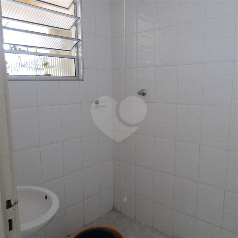 Casa térrea à venda na Saúde c/ 170m2 de construção - 3 Quartos/1 Suíte/4 Vagas na garagem