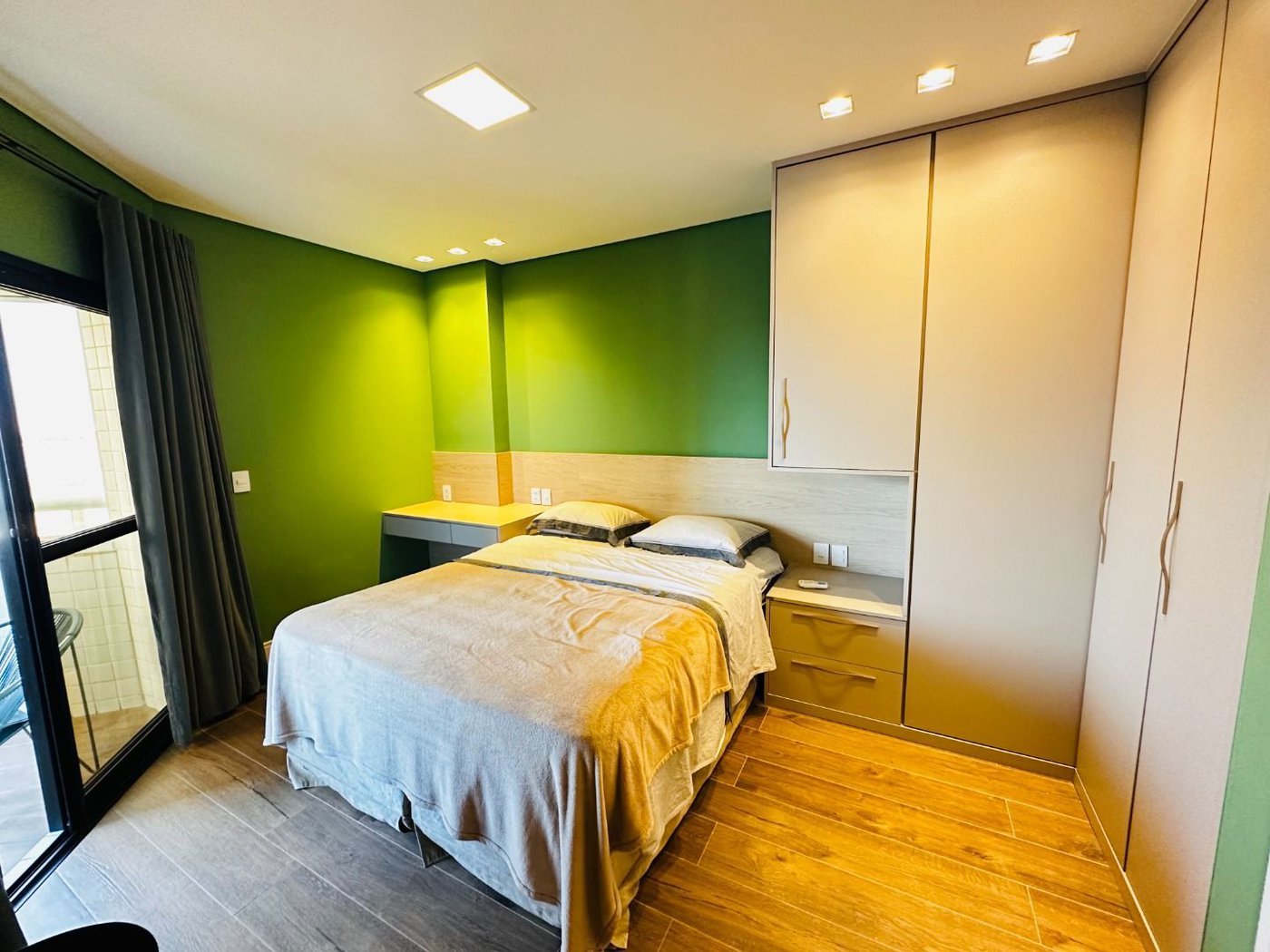 Flat com 1 dormitório para alugar, 43 m² por R$ 7.500,00/mês - Boqueirão - Santos/SP