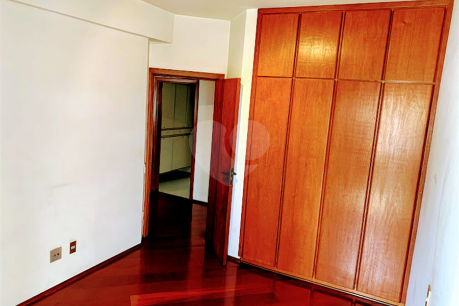 Apartamento à venda ou para alugar com 4 quartos, sendo 2 suítes, em Santana, São Paulo, SP