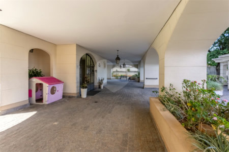 Apartamento à venda com 3 quartos, sendo 1 suíte, em Santo Amaro, São Paulo, SP