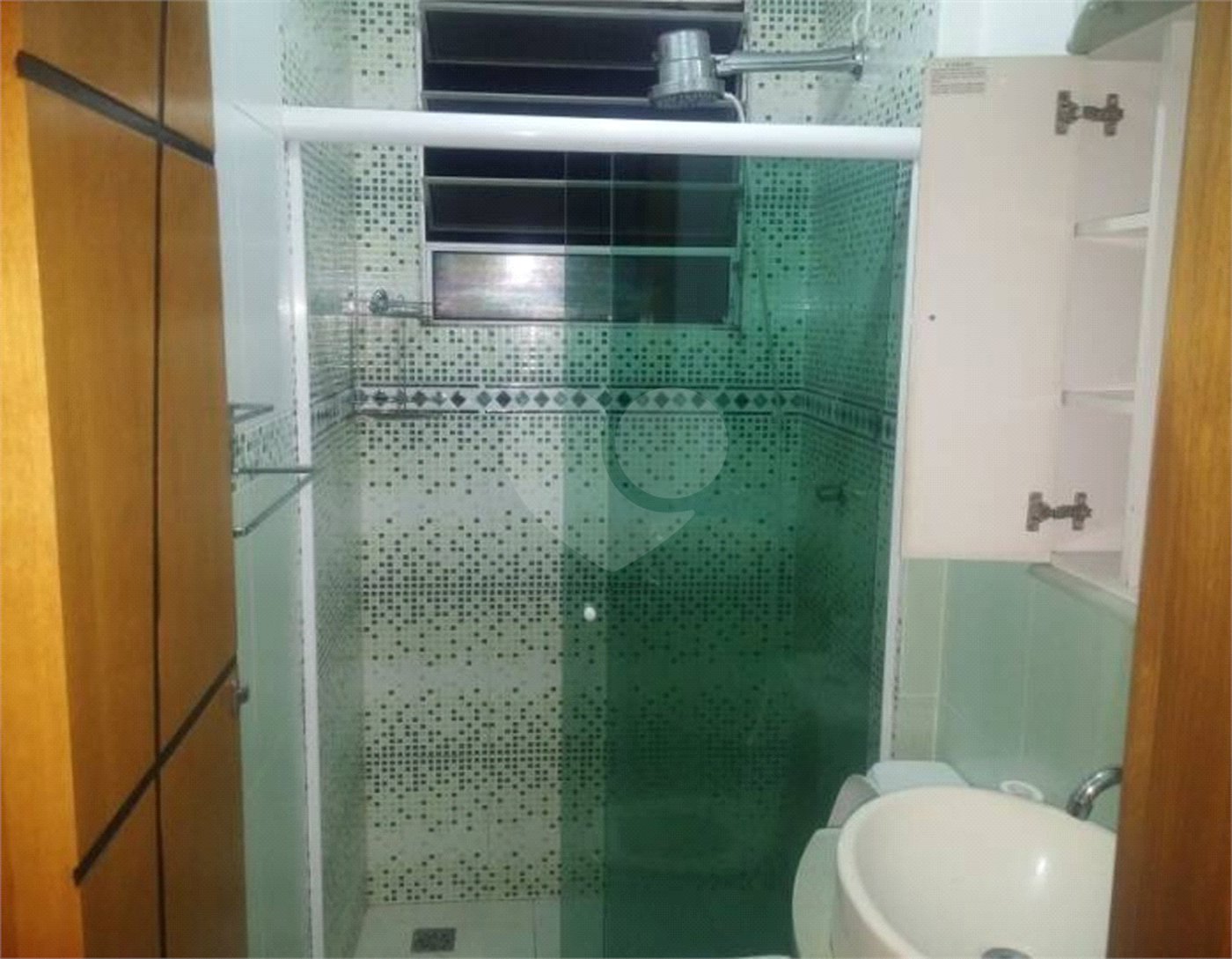 Apartamento à venda com 2 quartos em Jardim Itamarati, Poá, SP