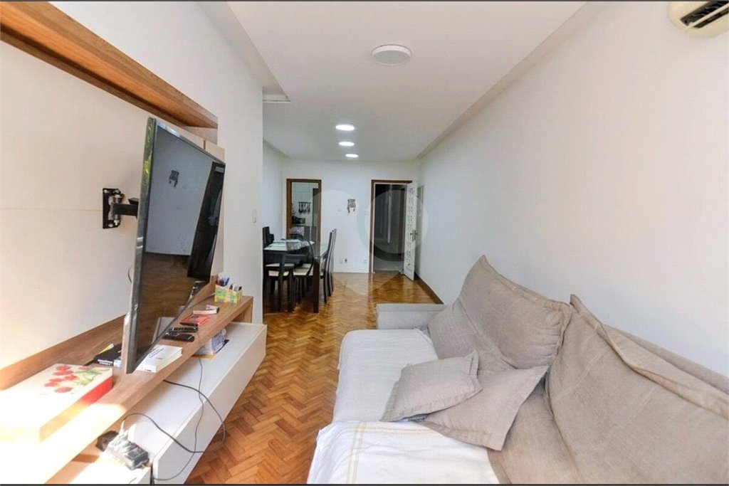 Apartamento à venda com 3 quartos, sendo 1 suíte, em Tijuca, Rio de Janeiro, RJ