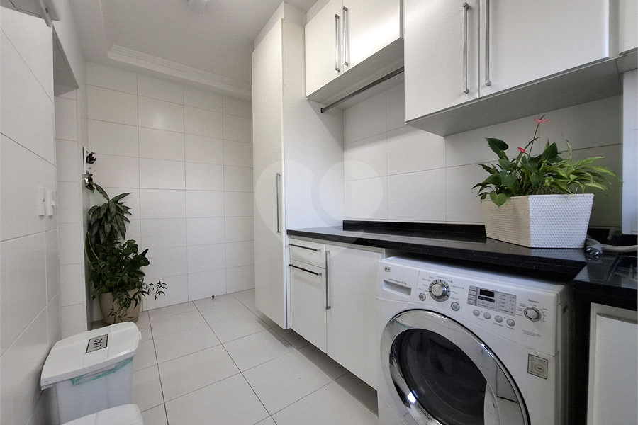 Apartamento à venda com 3 suítes em Santana, São Paulo, SP