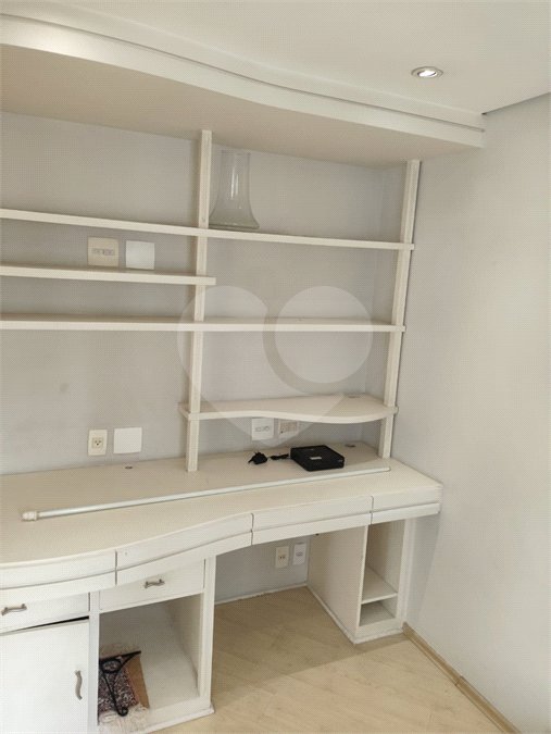 Apartamento à venda com 3 quartos, sendo 1 suíte, em Indianópolis, São Paulo, SP