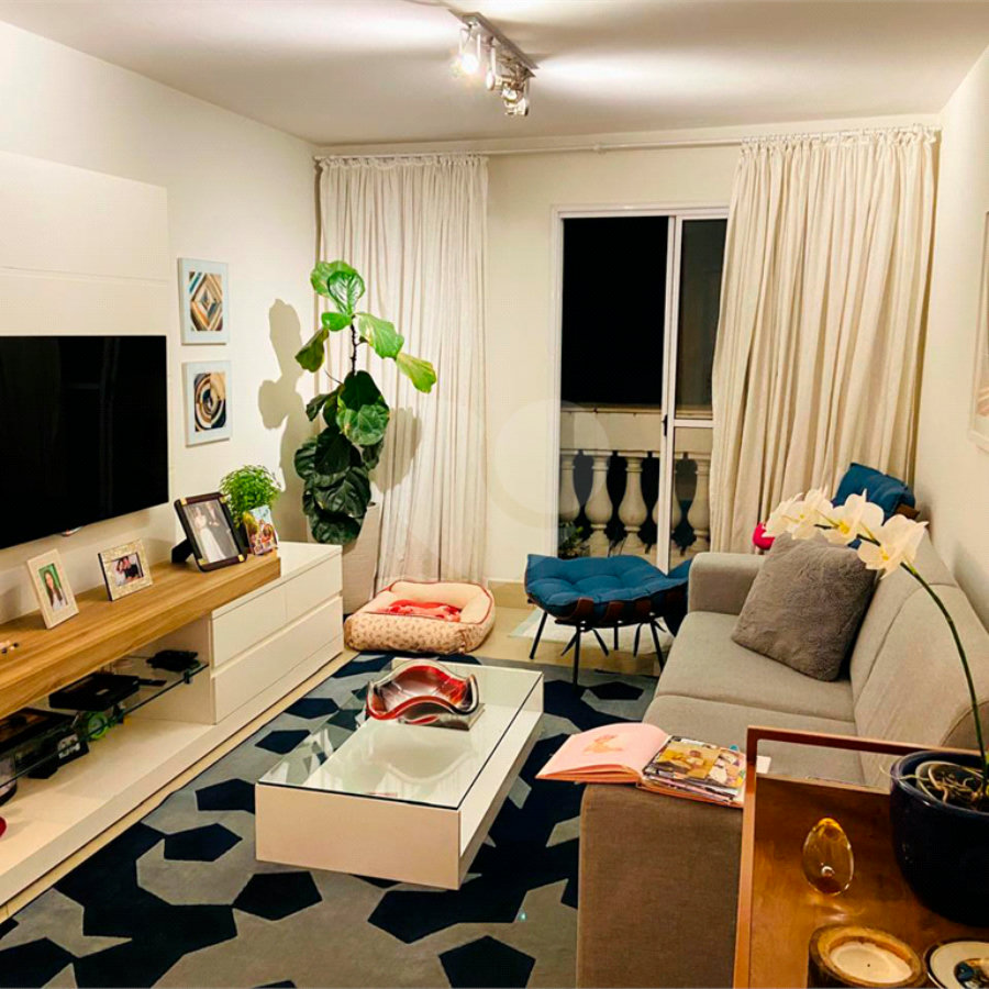 Apartamento à venda com 3 quartos, sendo 1 suíte, em Bela Vista, São Paulo, SP