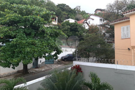 Casa à venda com 6 quartos, sendo 3 suítes,  em Tijuca, Rio de Janeiro, RJ