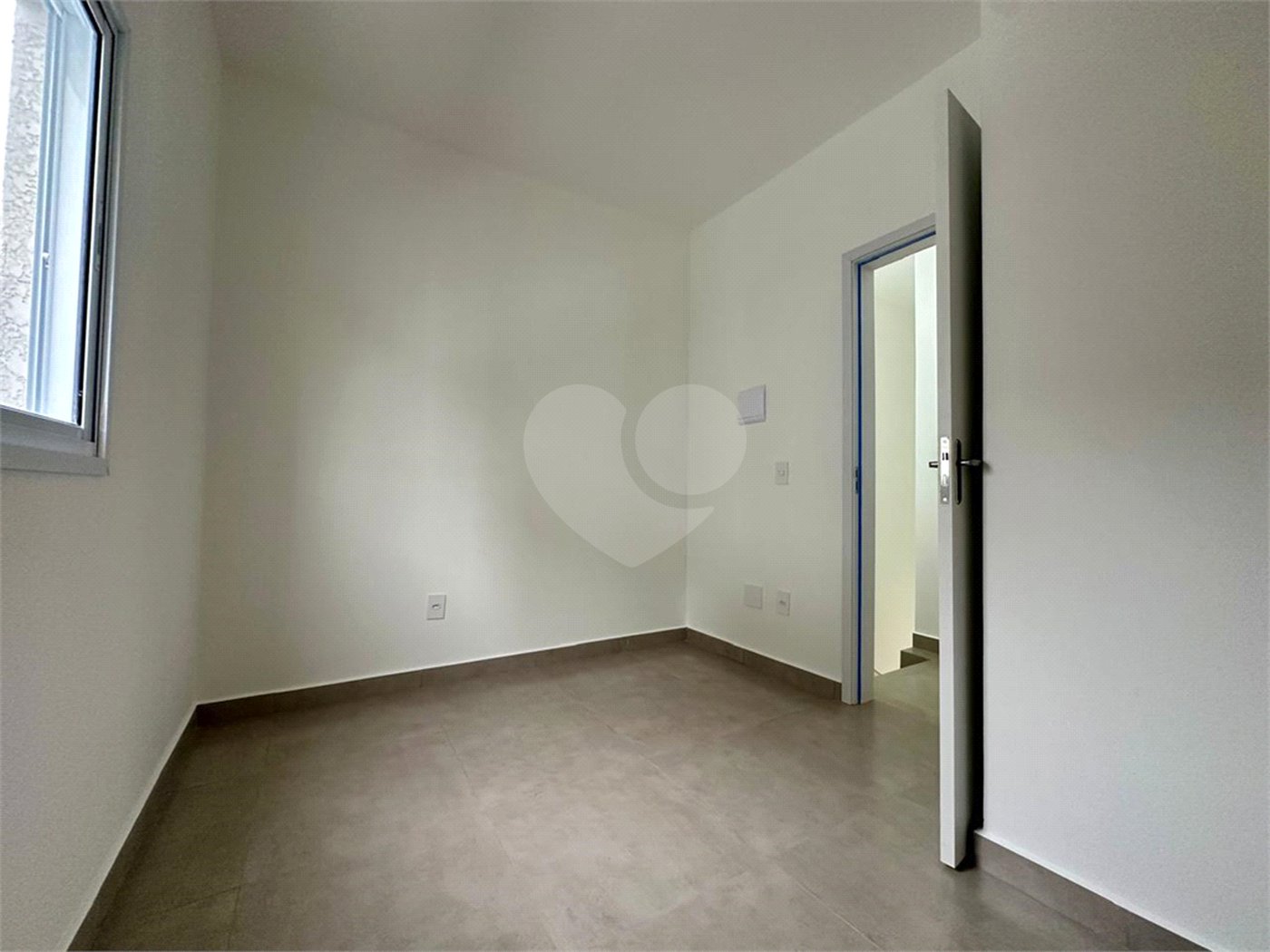 Casa à venda com 2 quartos no condomínio Residencial Vila Nova, Sorocaba - SP