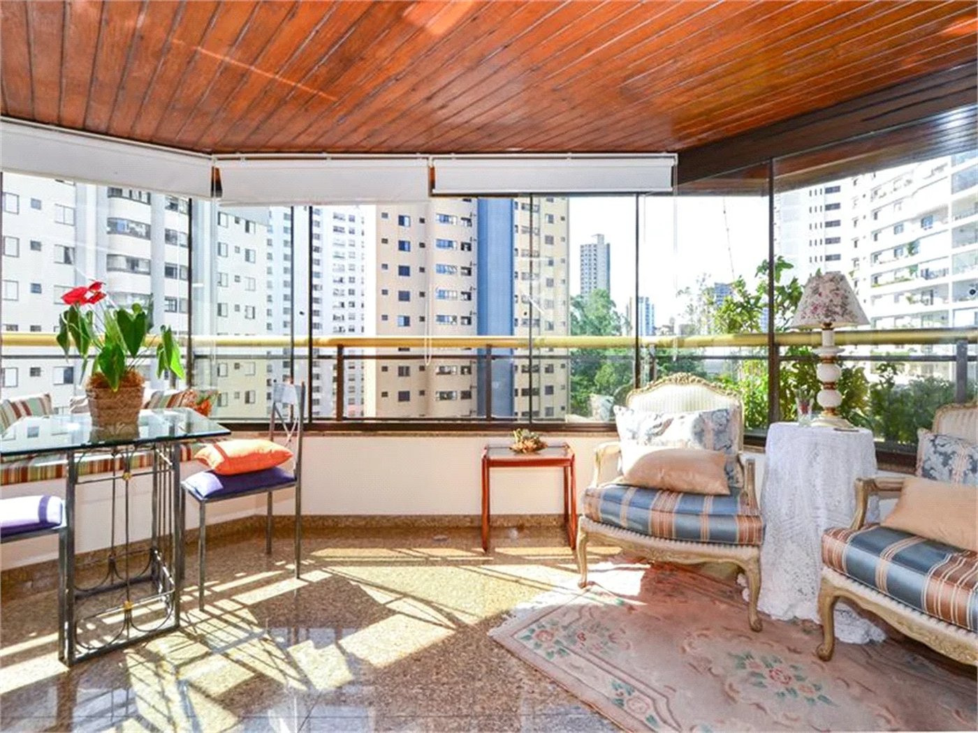 Apartamento à venda com 3 suítes em Vila Suzana, São Paulo, SP
