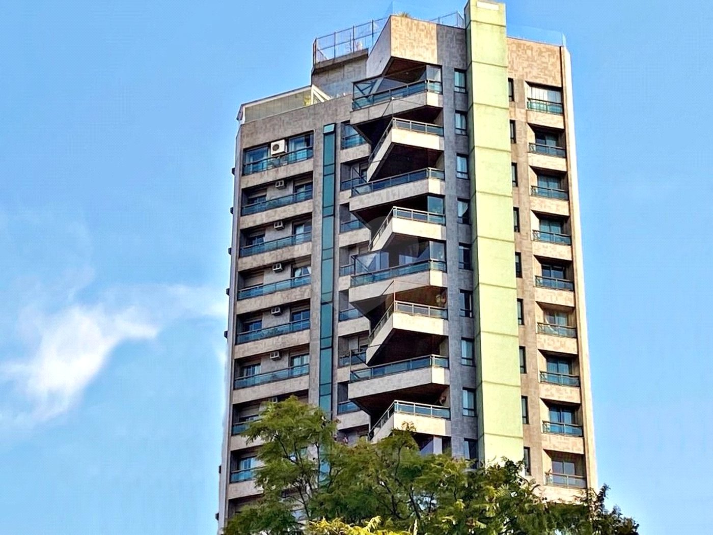 Cobertura à venda com 3 suítes em Santana, São Paulo, SP