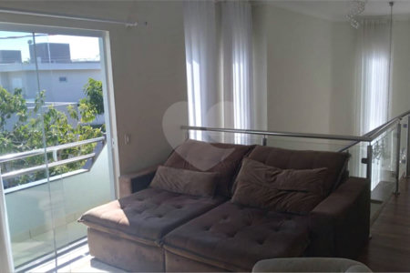 Casa à venda com 3 suítes no condomínio Damha III, São Carlos - SP