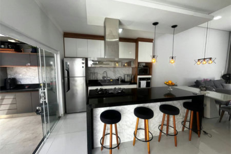 Casa à venda com 2 quartos, sendo 1 suíte, no condomínio Residencial Reserva das Paineiras, Itapetininga - SP