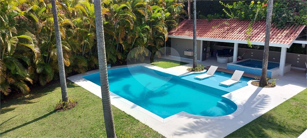 Casa à venda com 4 suítes em Alphaville, Santana de Parnaíba, SP