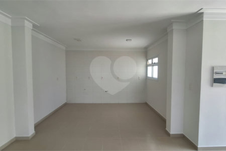 Apartamento à venda com 3 quartos, sendo 1 suíte,  em Parque Campolim, Sorocaba, SP