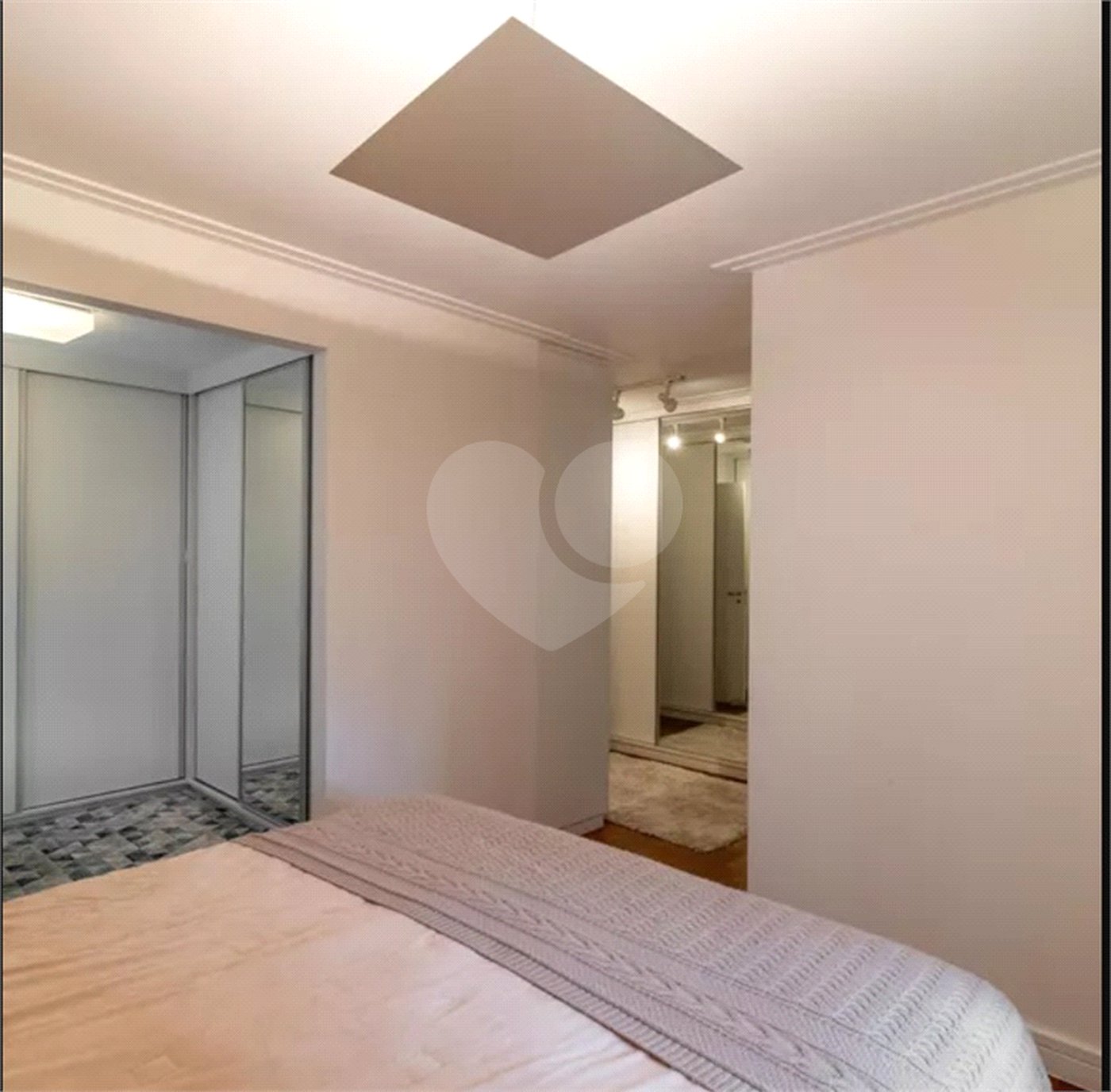 Apartamento à venda com 3 quartos, sendo 2 suítes,  em Várzea da Barra Funda, São Paulo, SP