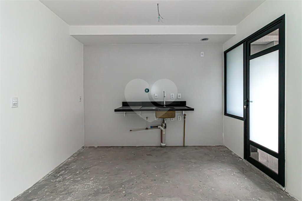 Apartamento à venda com 2 suítes em Pinheiros, São Paulo, SP