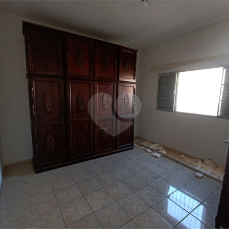 Casa à venda com 6 quartos, sendo 2 suítes, no Centro, Itapetininga, SP