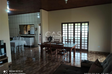 Chácara à venda com 3 quartos, sendo 1 suíte,  em Área Rural de Emilianópolis, Emilianópolis, SP