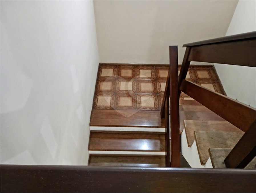 Sobrado à venda ou para alugar com 3 quartos, sendo 1 suíte, em Horto, São Paulo, SP