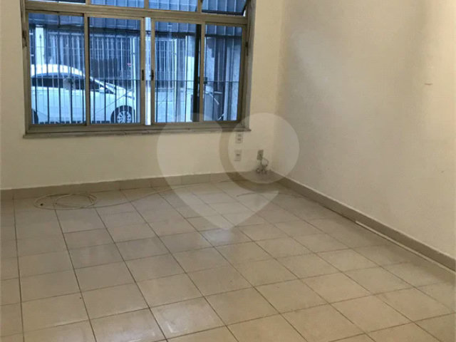 Sobrado à venda com 2 suítes em Santo Amaro, São Paulo, SP