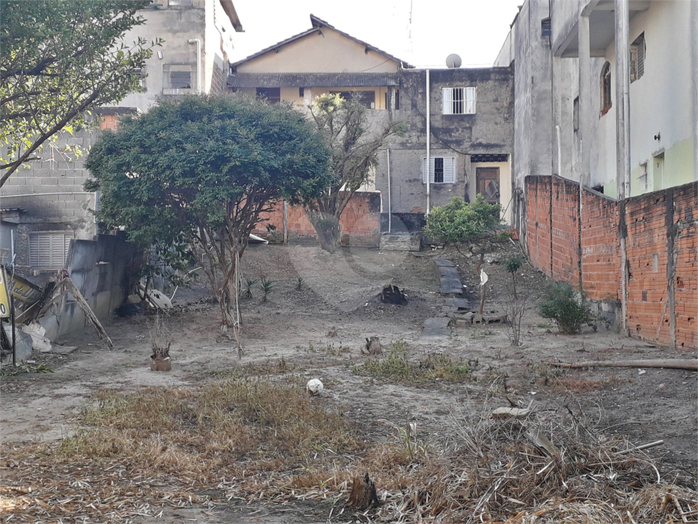 Casa Térrea à venda com 3 quartos, sendo 1 suíte, em Vila Gustavo, São Paulo, SP