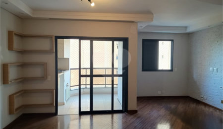Apartamento à venda com 2 quartos, sendo 1 suíte,  em Vila Suzana, São Paulo, SP
