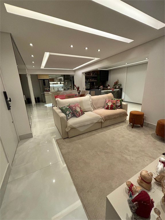 Apartamento à venda com 2 suítes em Vila Anastácio, São Paulo, SP