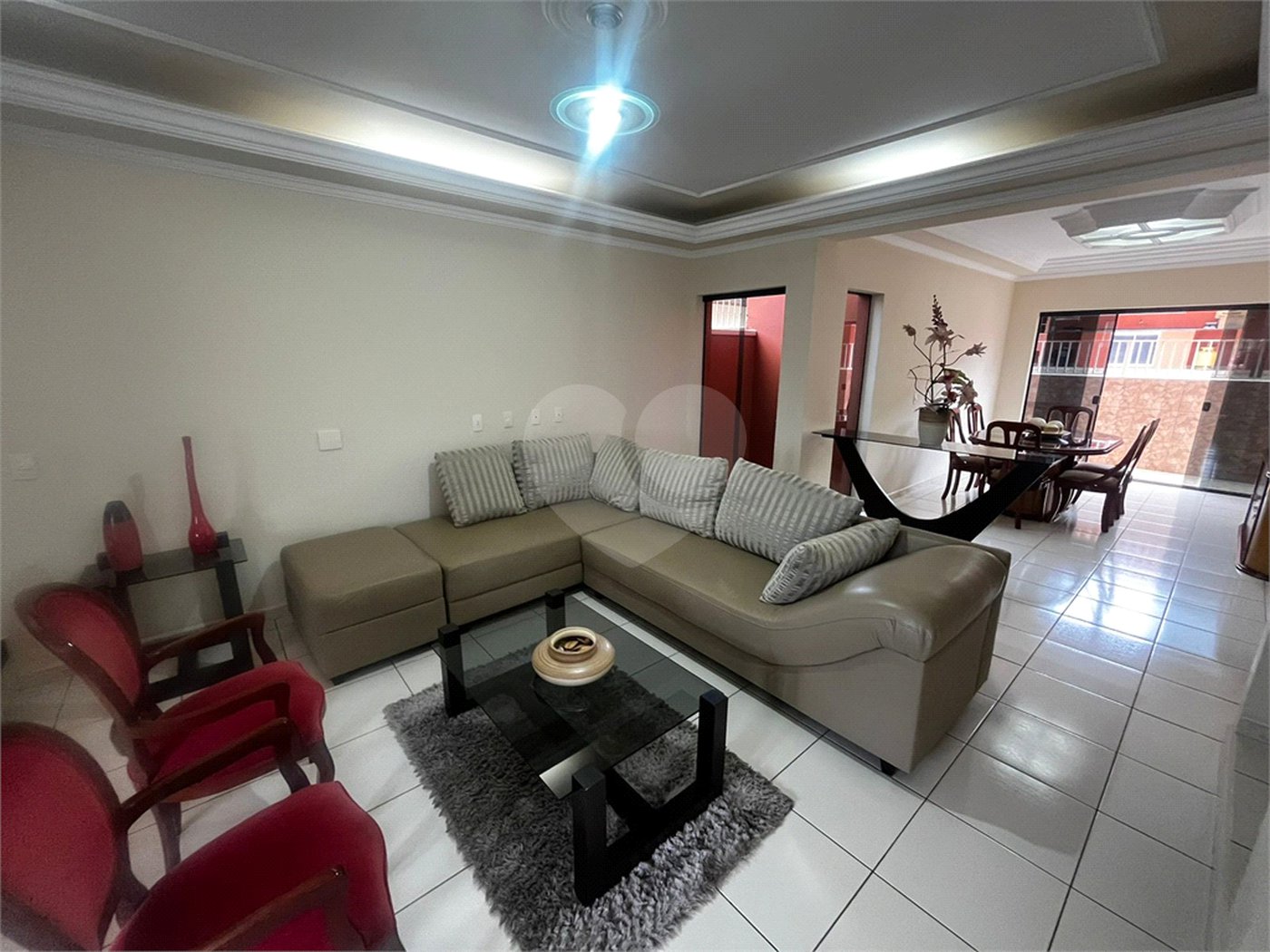 Casa à venda com 3 quartos, sendo 1 suíte, em Jardim Itália, Itapetininga, SP