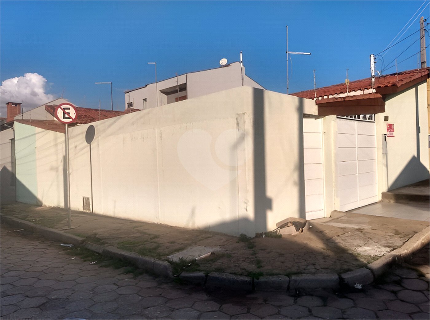 Casa à venda com 2 quartos em Vila Grace, Itapetininga, SP