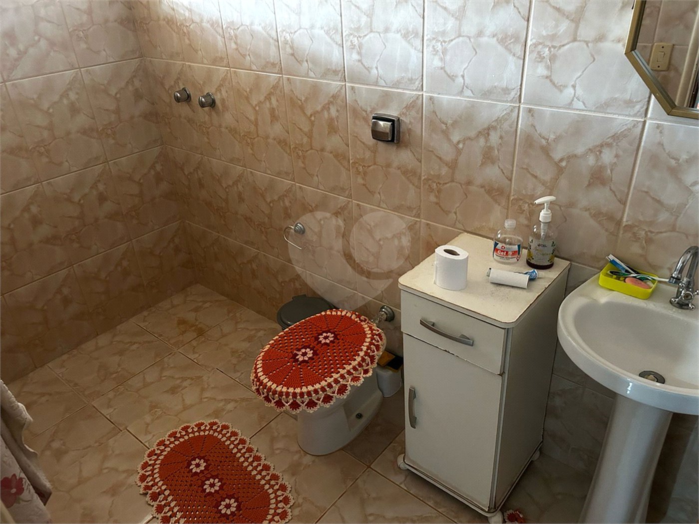 Casa à venda com 3 quartos, sendo 2 suítes, em Vila Mazzei, Itapetininga, SP