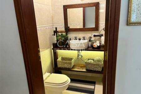 Casa em condomínio à venda com 3 quartos, sendo 1 suíte,  em Itapecerica, Salto, SP