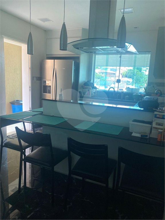 Sobrado à venda com 3 quartos, sendo 2 suítes, em Vila Mazzei, São Paulo, SP