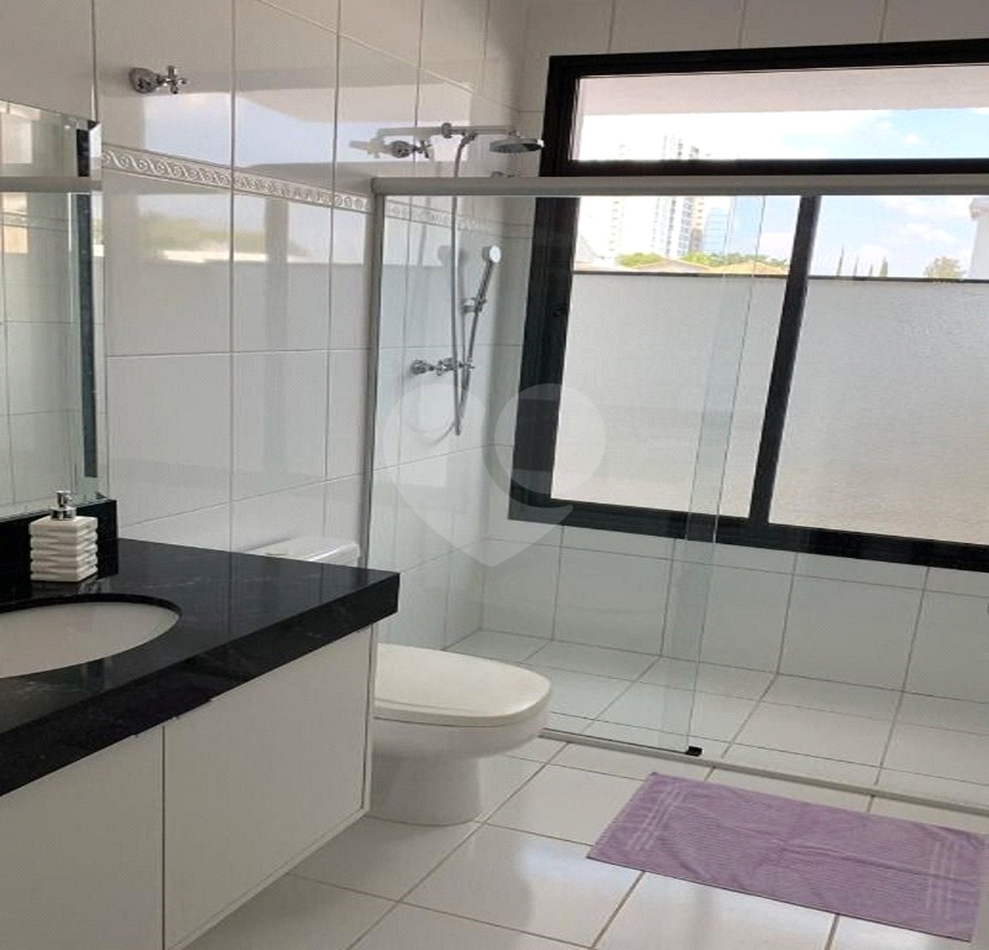 Casa à venda com 4 suítes no condomínio Residencial Tivoli Park, Sorocaba - SP