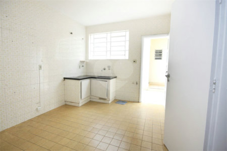 Casa à venda com 3 quartos em Chácara Santo Antônio (zona Sul), São Paulo, SP