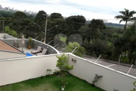 Casa à venda com 4 quartos, sendo 1 suíte, no condomínio Urbanova Premium, São José dos Campos - SP