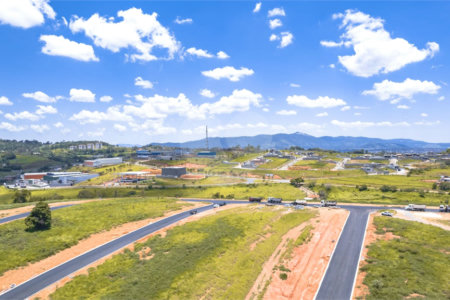 Terreno à venda no condomínio Parque Serras de Atibaia 3, Atibaia - SP