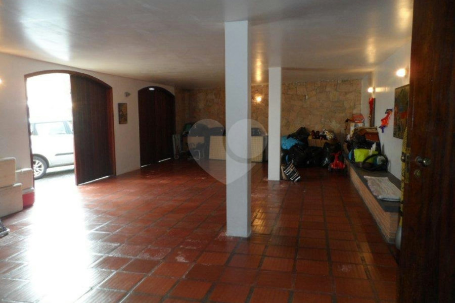 Casa Térrea à venda com 3 suítes em Jardim Franca, São Paulo, SP