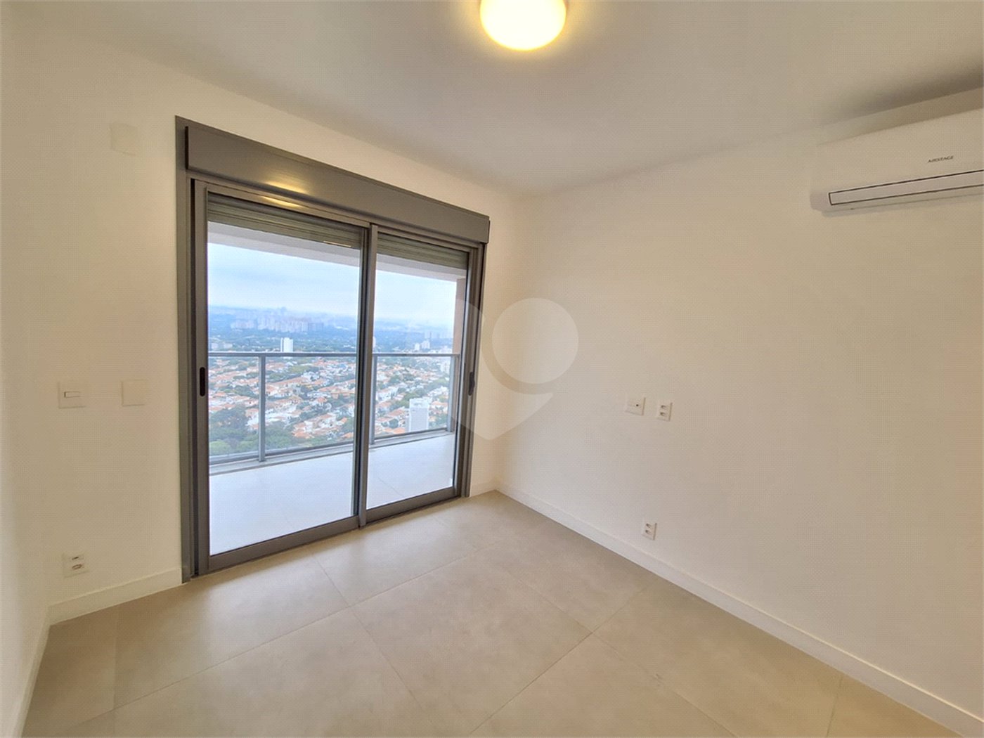 Apartamento para alugar com 3 suítes em Sumarezinho, São Paulo, SP