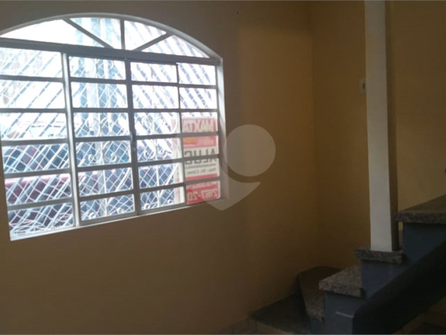 Sobrado à venda com 2 quartos em Santana, São Paulo, SP
