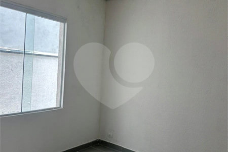 Terreno para alugar com 3 suítes no condomínio Residencial Veneza, Mogi das Cruzes - SP