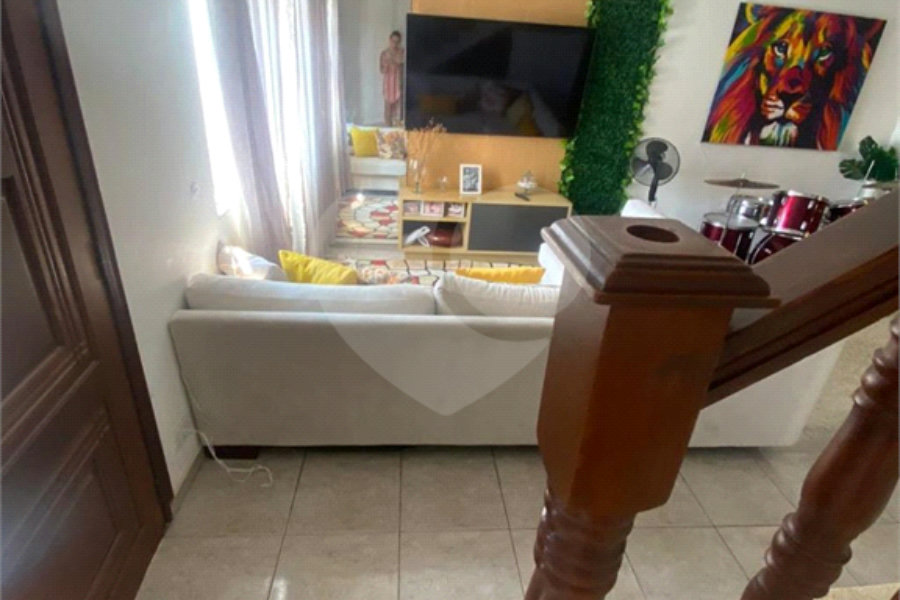 Sobrado à venda com 3 quartos, sendo 1 suíte, em Vila Nova Cachoeirinha, São Paulo, SP