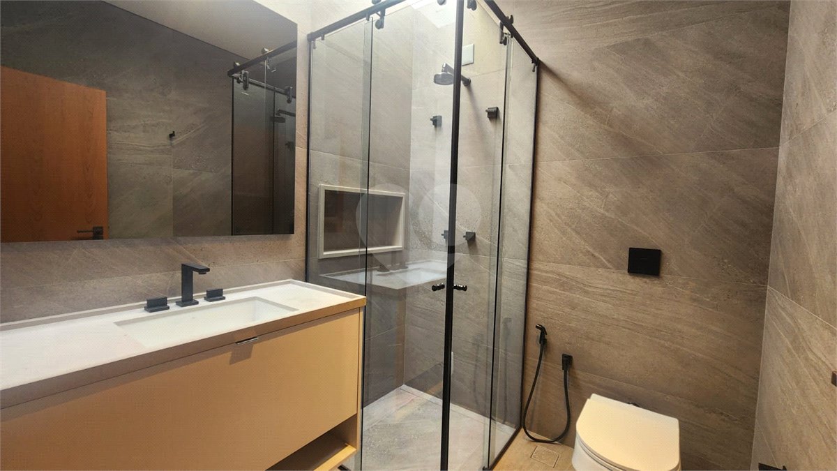 Casa à venda com 4 suítes no condomínio Mont Blanc, Sorocaba - SP
