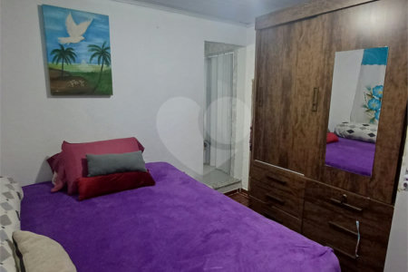 Sobrado à venda com 2 quartos, sendo 1 suíte, em Guaratiba, Rio de Janeiro, RJ